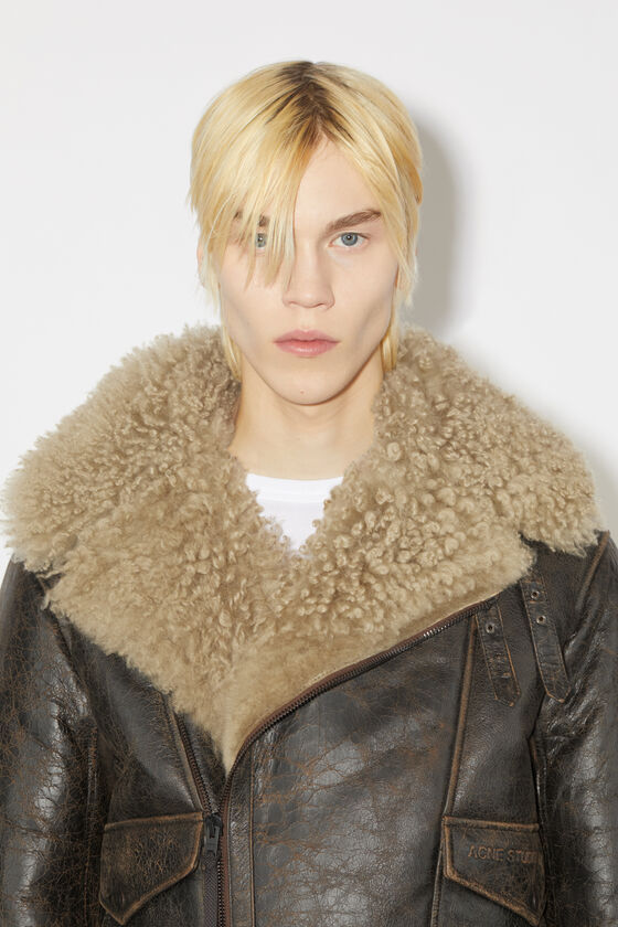 (image for) Incomparable Shearling jacket